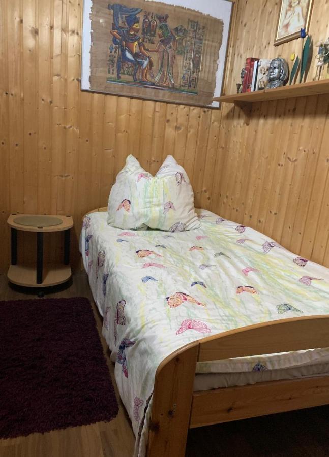 Schoenes Zimmer Im Seterant/Untergeschoss Ессен Екстер'єр фото