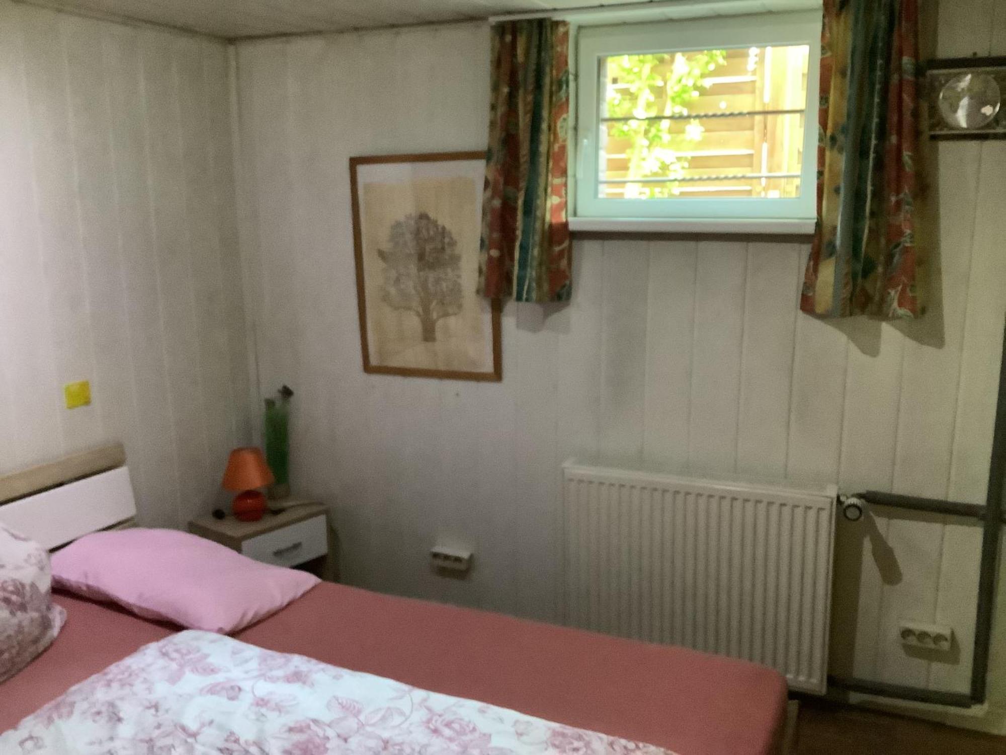 Schoenes Zimmer Im Seterant/Untergeschoss Ессен Екстер'єр фото